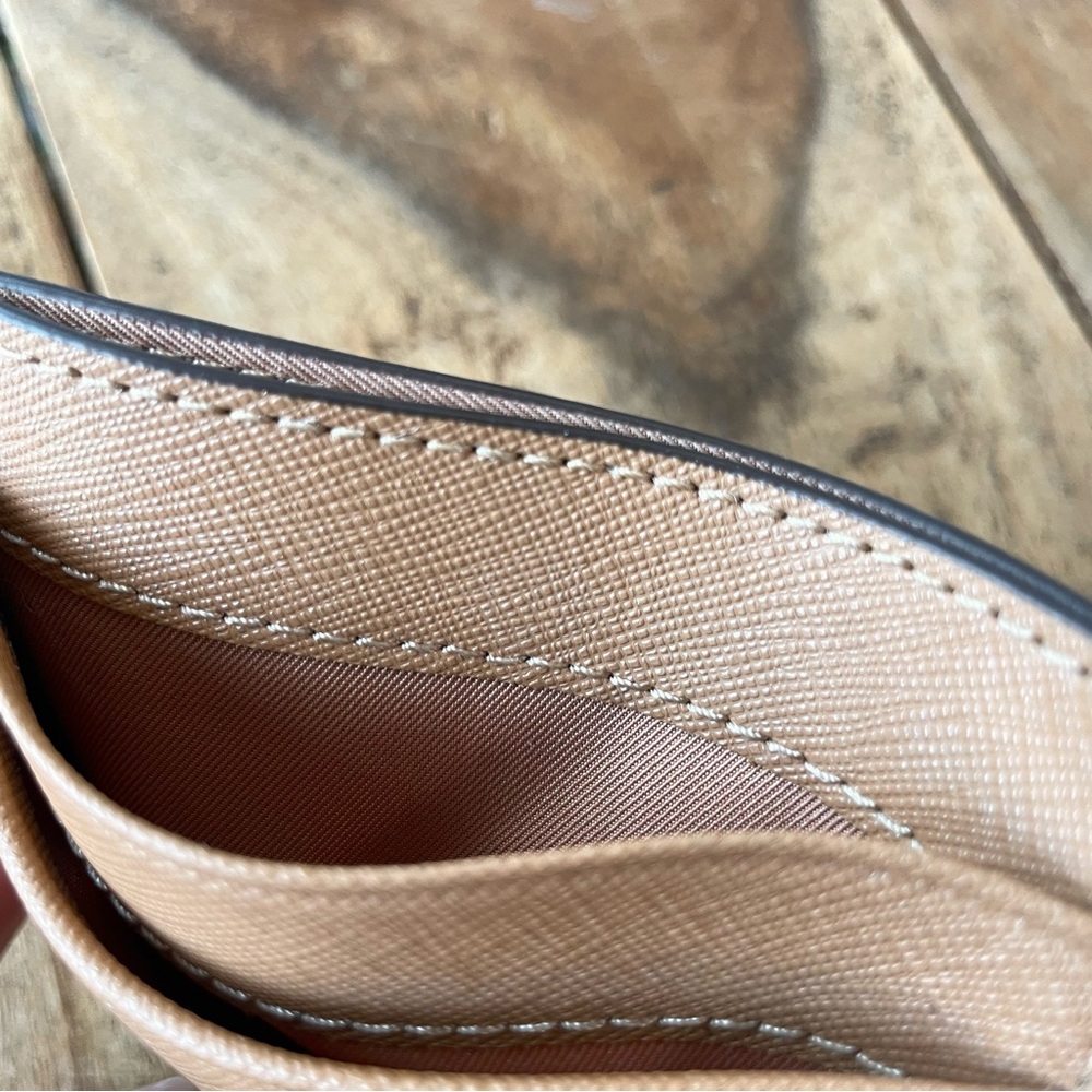 Tory Burch Robinson Leather Card Case in Cardamom (Tan) - Picture 10 of 10